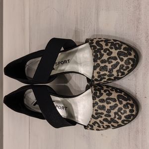 Anne Klein Leopard Print heels